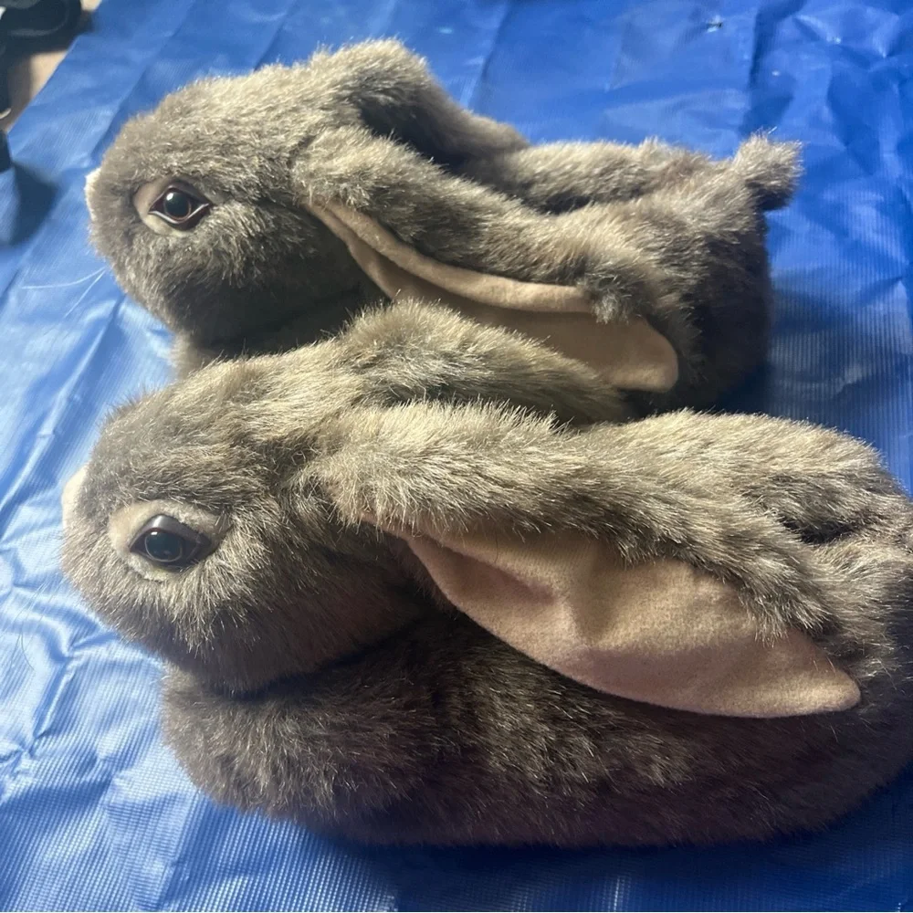 Peter Rabbit gray Slippers - Picture 11 of 13